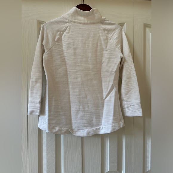 Lilly Pulitzer Popover Half-Zip Pouch Resort White Small - Picture 4 of 4